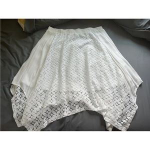 Maurices A-Line Hankerchief Skirt Plus Size 1 White Lace Elastic Waist Lined